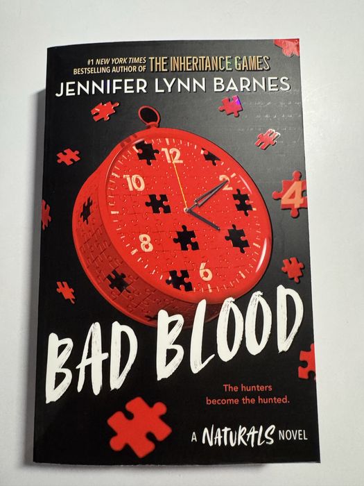 Книга The Naturals: Bad Blood ( jennifer linn barns )