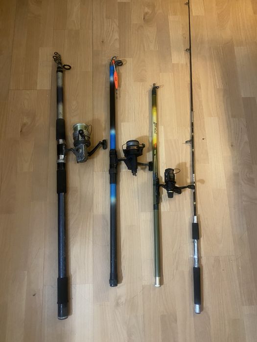 Conjunto de 4 canas de pesca