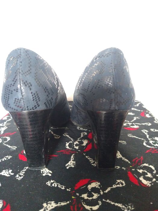 niebieskie eleganckie buty damskie na koturnie 39
