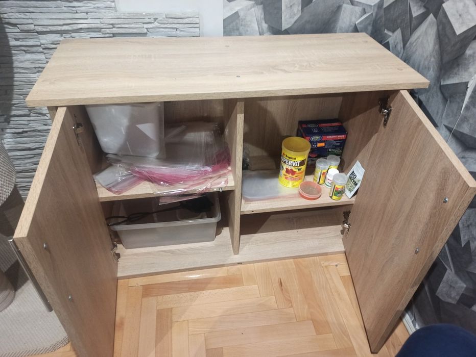 Szafka pod akwarium stan B. D+