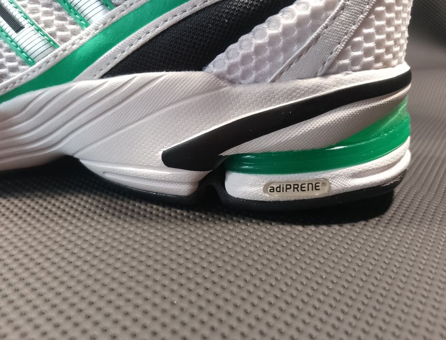 Продам кросівки  adidas  supernova. cushion 7.