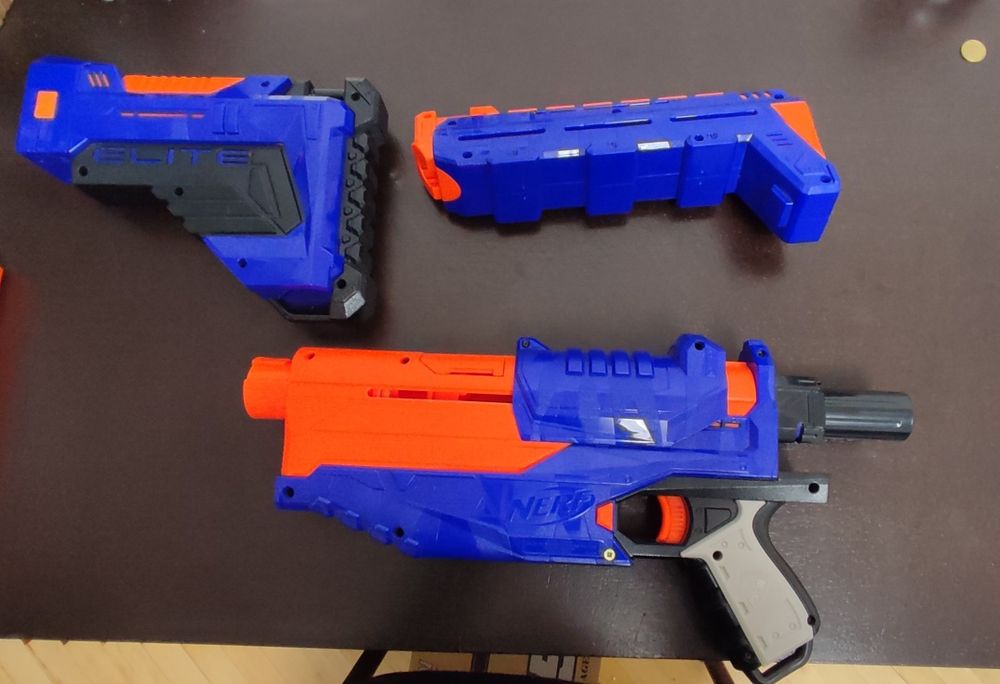 Nerf Delta Troper.