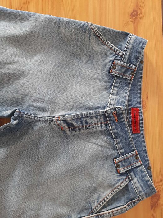 Calças várias - ganga e outras