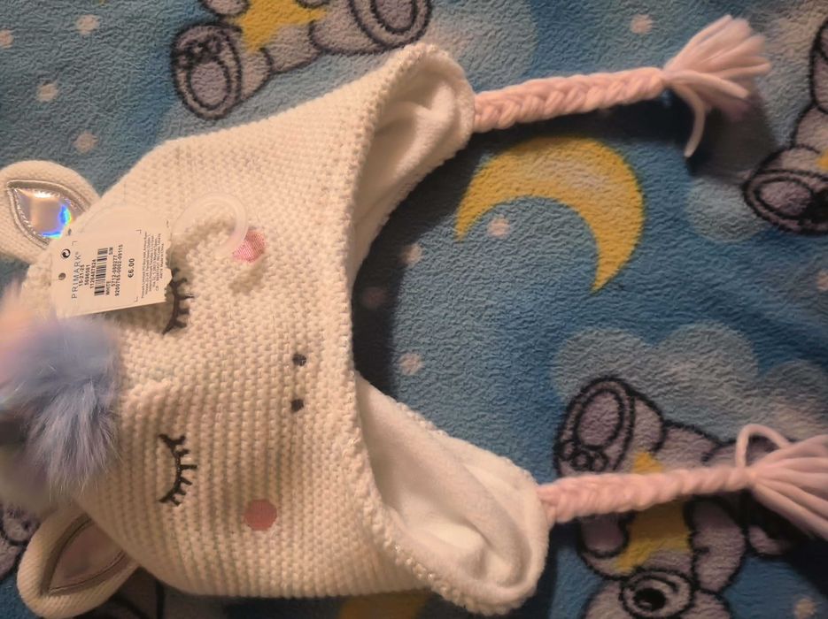 Продам детскую шапочку