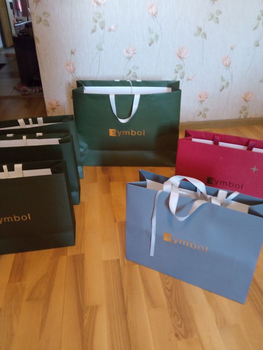 Продам крафтовые пакеты подарочные,для вещей Symbol оригнал Цена за 1