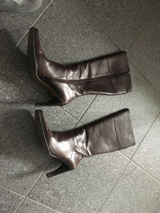 Botas mulher em pele como novas