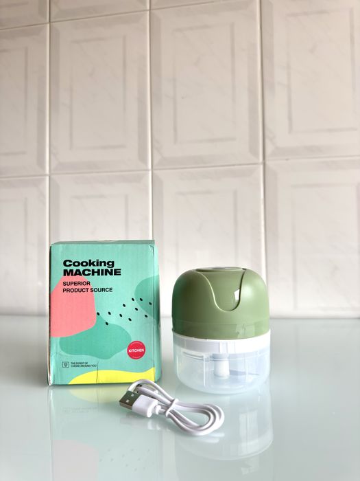 Triturador/Processador de alimentos, automático