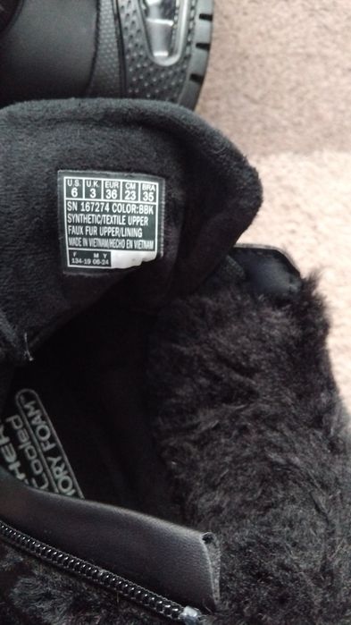 Ботінки Skechers для дівчинки +подарунок.