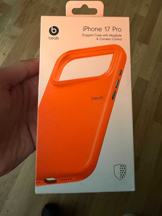 Beats iPhone 17 Pro / 18 Pro Orange оригінал, новий