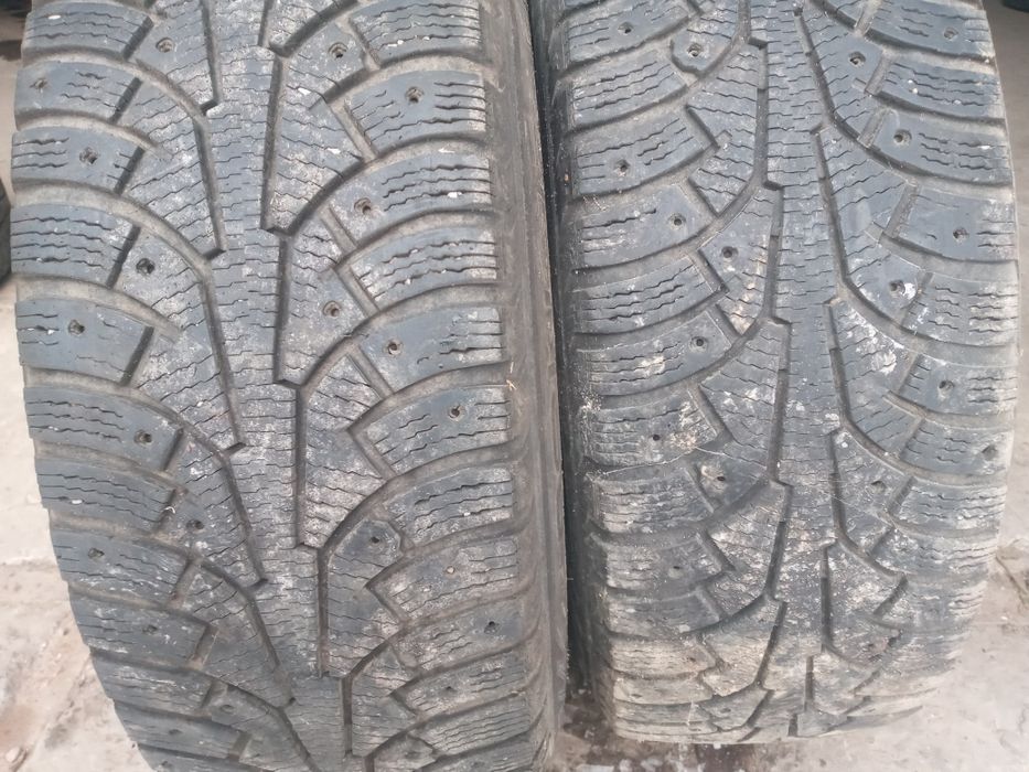 Автошини  215 65 16с Nokian