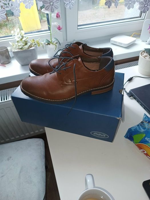 Sprzedam buty męskie