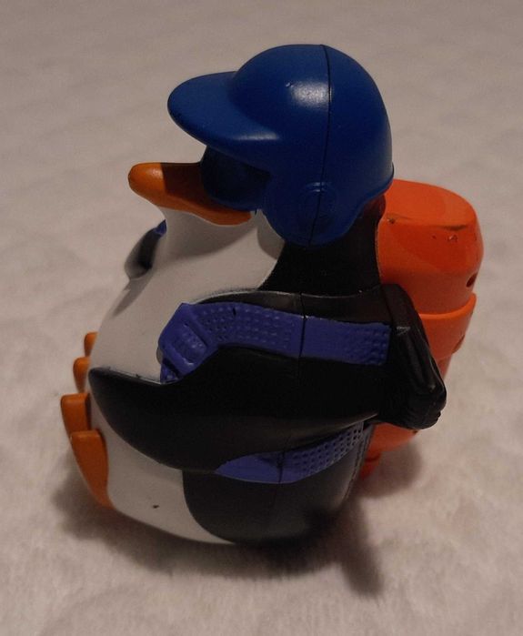 Pingwiny z Madagaskaru, McDonald's, 2010 (Zabawka)