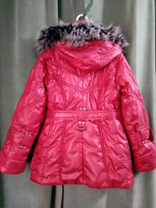 Зимова куртка розмір 36