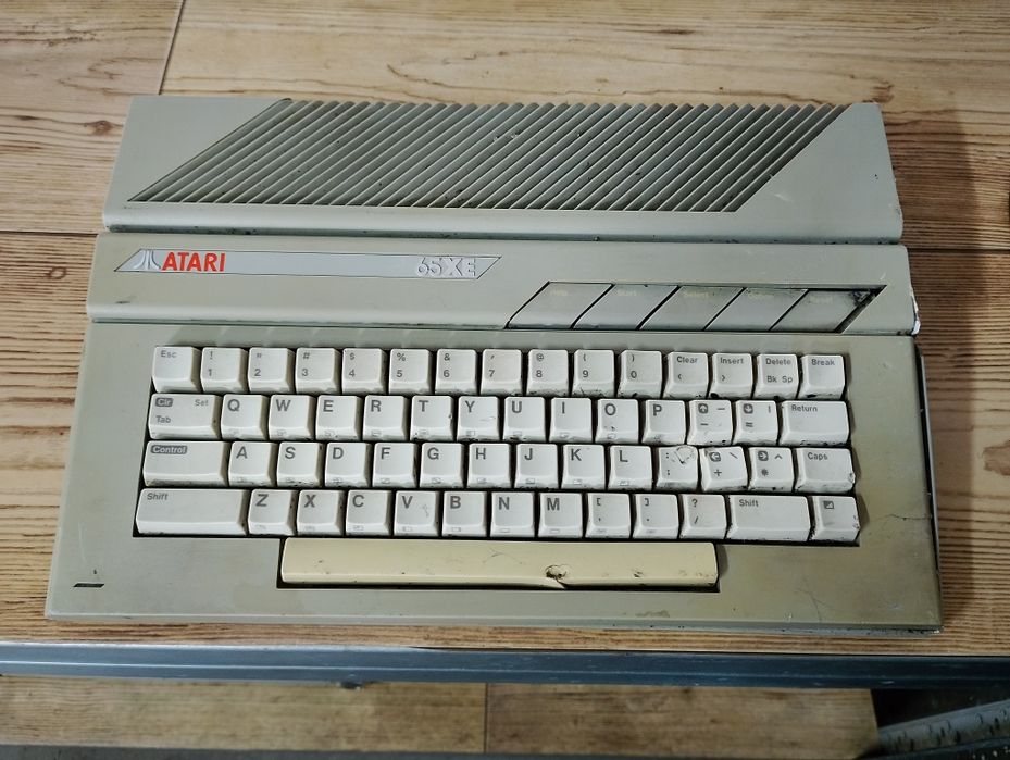 Komputer Atari 65XE