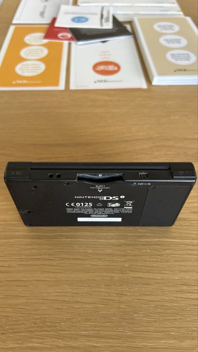 Nintendo DSI preta completa