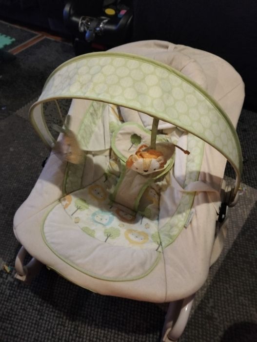 Espreguiçadeira bebê que balanceia