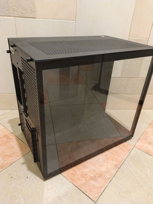 Корпус GameMax infinity