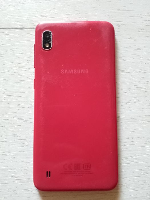 Продам смартфон Sumsung Galaxy A10 (SM-A105F/DS)