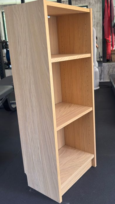 Estante IKEA BILLY efeito carvalho/madeira clara – excelente estado