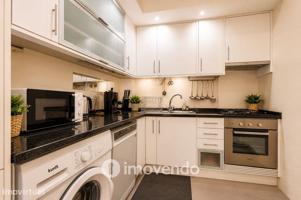 Apartamento T3 remodelado, mobilado e equipado, no centro de Lisboa