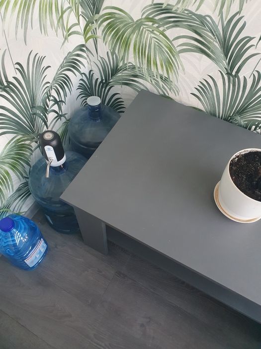 Продам. Стол 1000х600х500(h)