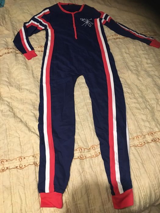 Kombinezon dresowy  jumpsuit winter wonderland S/M