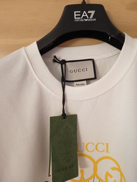 Koszulka Gucci z kultową parą Mickey Mouse.