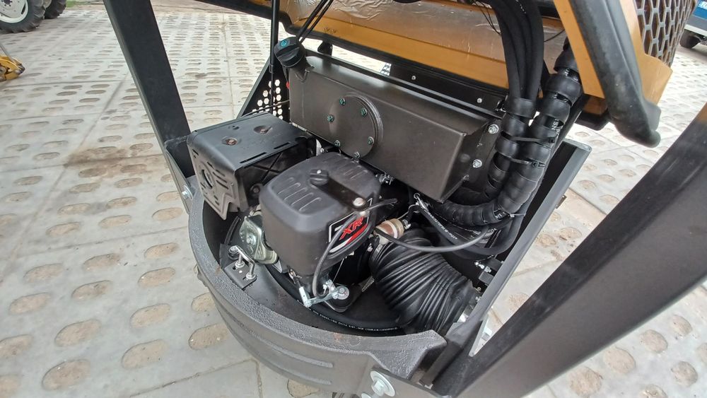 Minikoparka NEX N10 JOY 1,1t 160mth 2m głęboko
