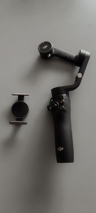 DJI OSMO mobile 6, smartphone gimbal, estabilizador