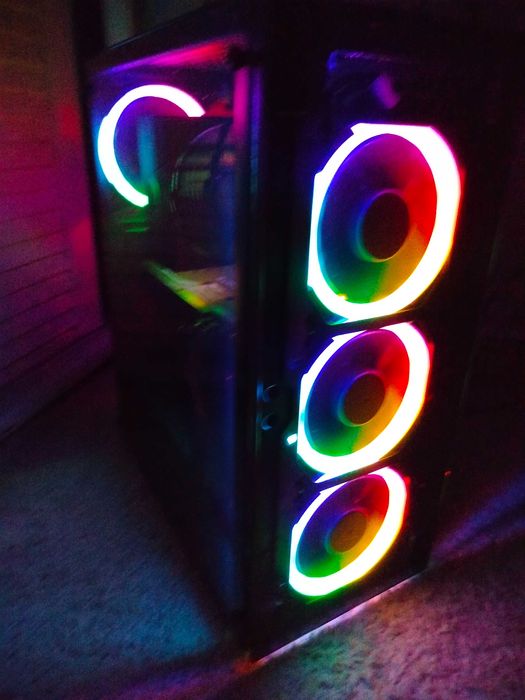 Komputer PC i5-6600k,2x8Ddr4,2666mhz,cl15,R9 380 4gb, 2xdyski