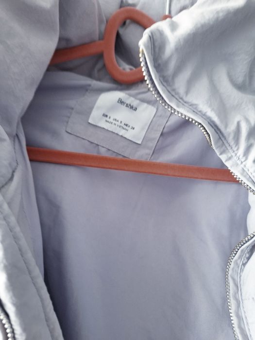 Kurtka puffer Bershka roz S liliowa