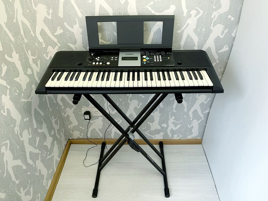 Синтезатор Yamaha E-223!!! Круте піаніно, клавіші.
