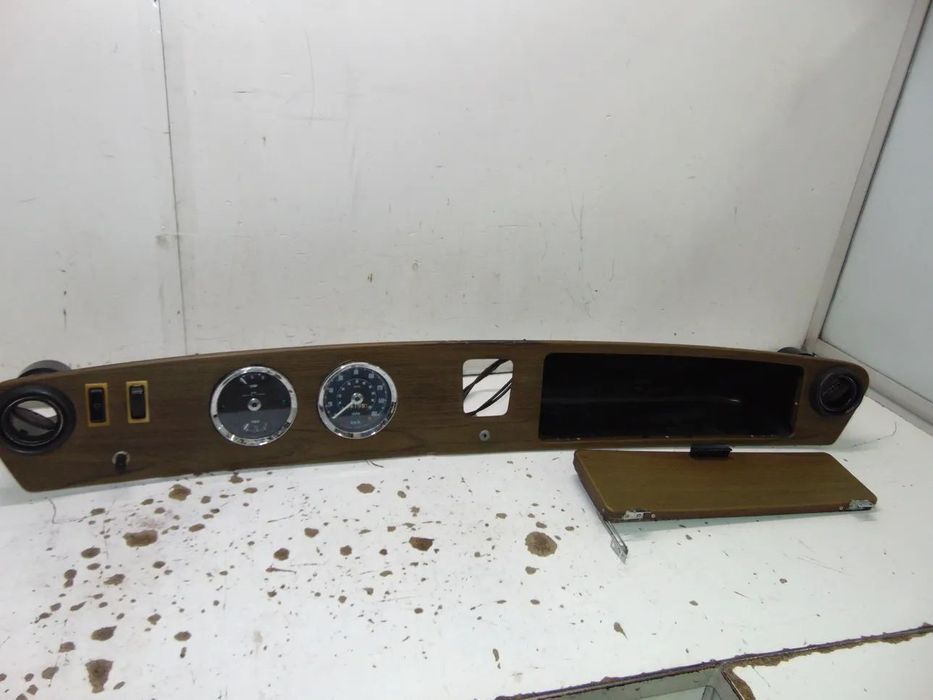 Austin 1100/1300 tablier