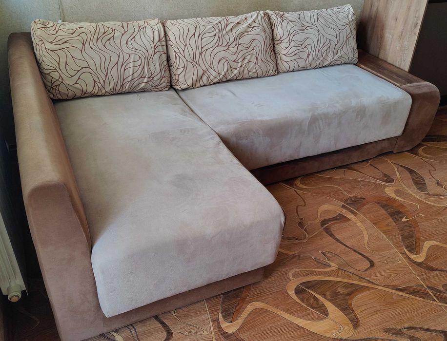 Кутовий диван 2,5*1,55