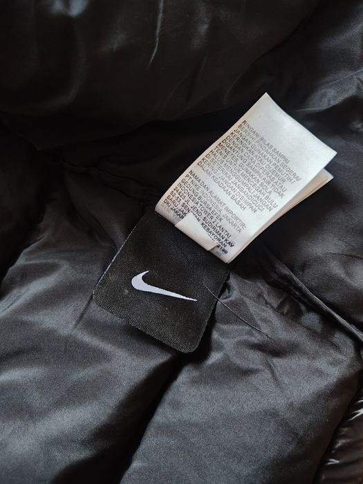 Kurtka młodzieżowa Nike Nocta