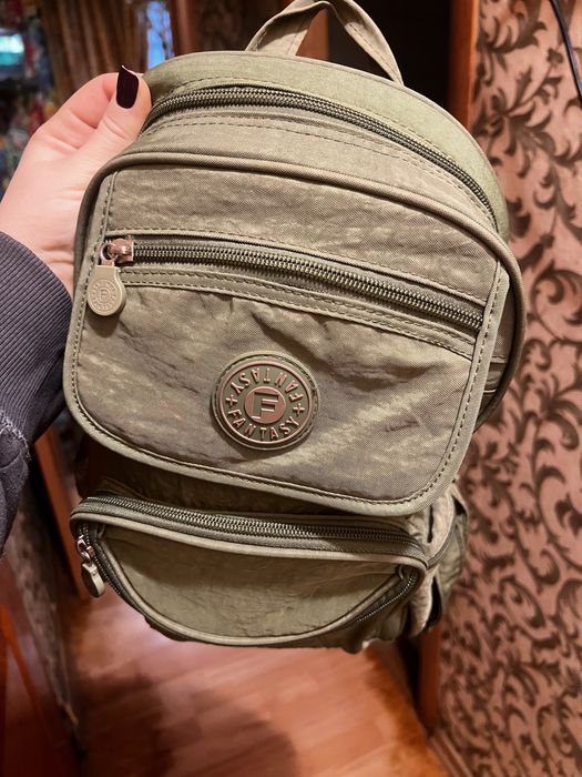 Продам рюкзак хакки