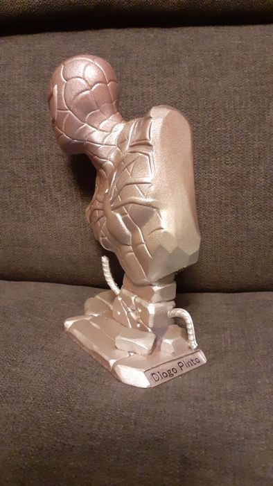 Busto spider man