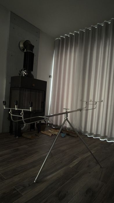 Stalowy stojak karpiowy