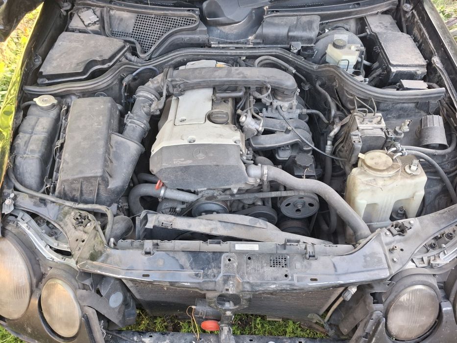 На болти розбір Mercedes-Benz w210 2.0 m111