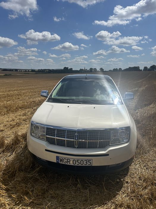 SUV Lincoln MKX amerykanski styl & moc
