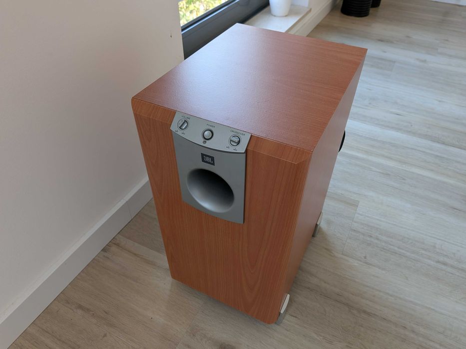 Amplificador JBL SUB 178
