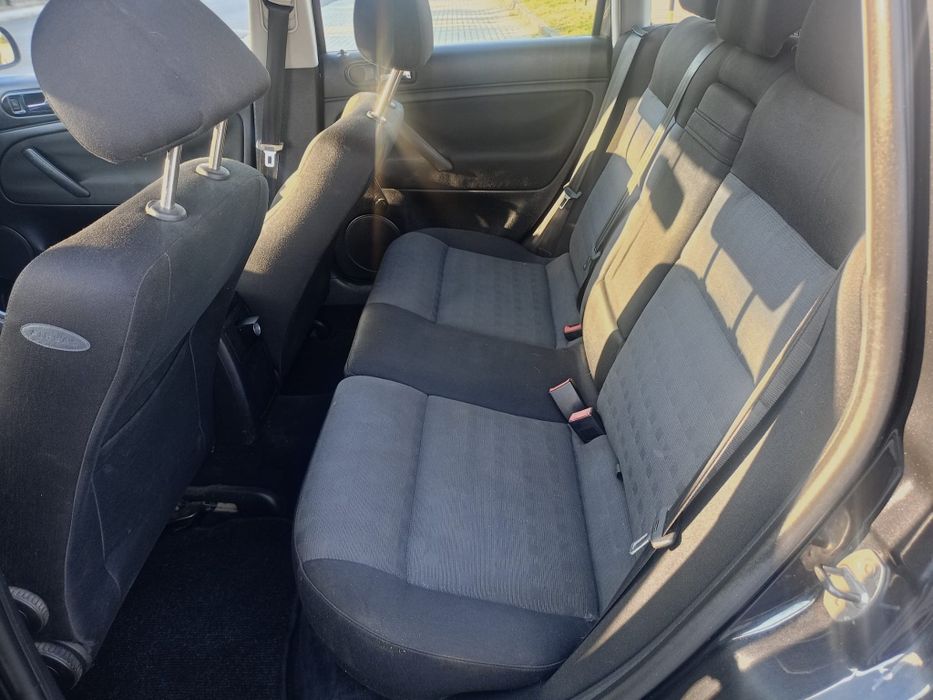 Mam na Sprzedaż Samochód osobowy Marki VW Passat B5 Kombi