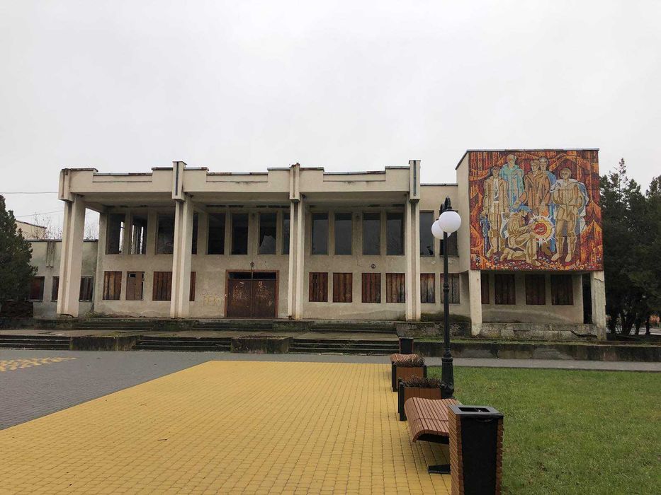 Нежитлова будівля - м. Берегове, Закарпатська обл.