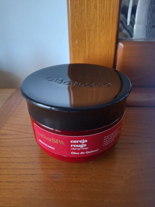 Creme Firmador de Colo 5em1 Cereja Rouge Nativa Spa Boticário 200g