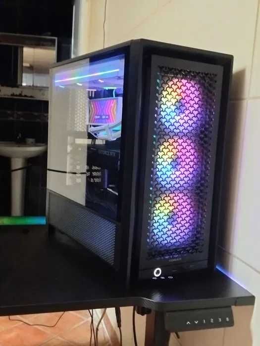 pc gaming - ryzen 9 9950X3D - RTX 5070 ti - 32GB - 5TB
