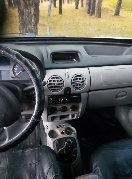 Продам Нісан Кубістар