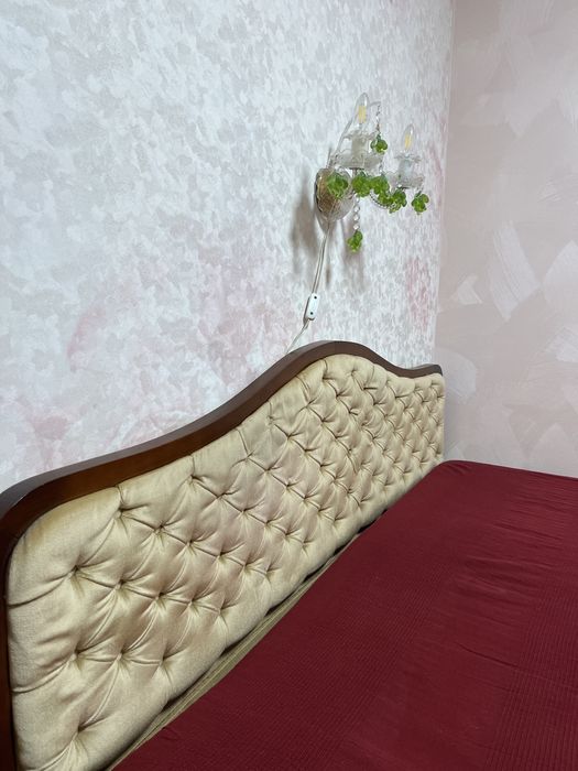 Кровать двухспальная