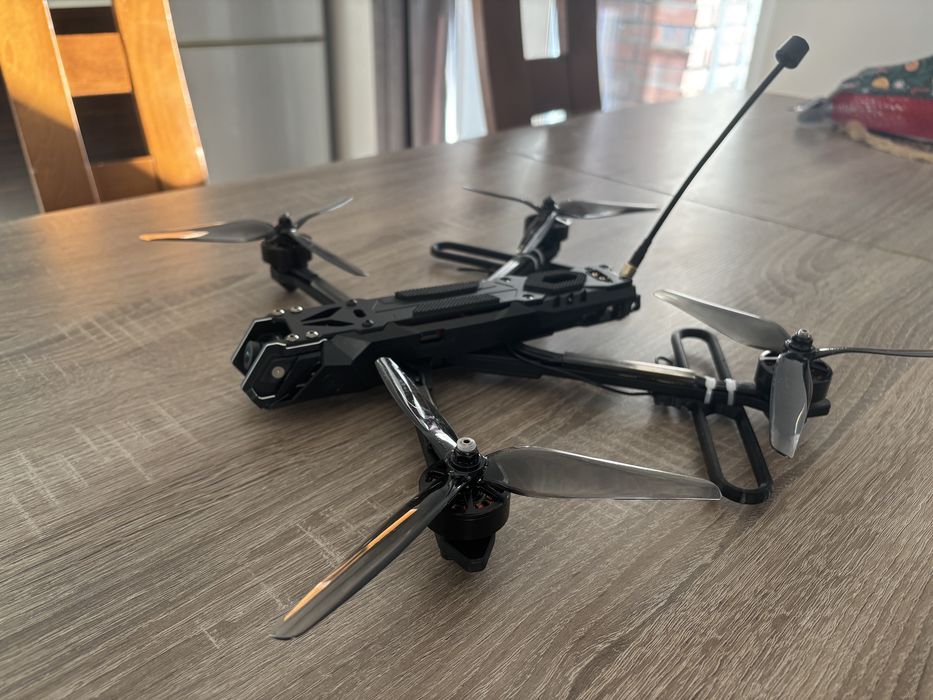 Nowy dron FPV 7 cali