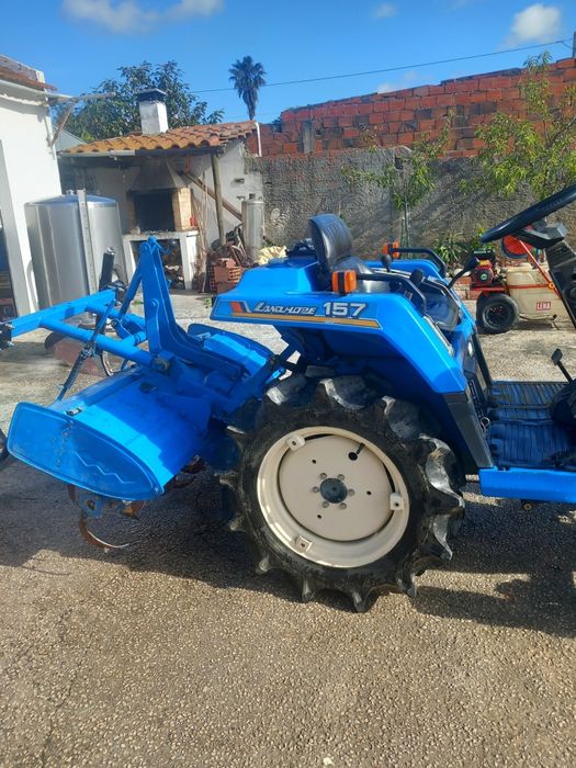 Trator iseki pra lavroura