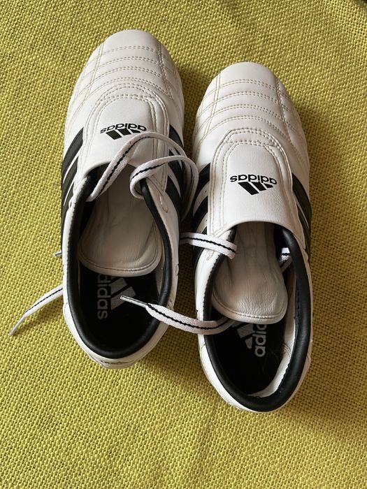 Ретро кросівки adidas